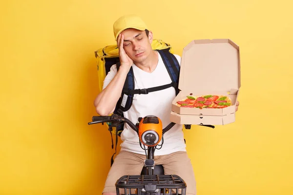 Indoor Shot Tired Sleepy Delivery Man Holding Carton Pizza Box — Stock fotografie