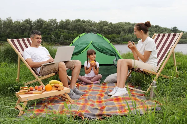 Image Smiling Delighted Family Mother Father Cute Daughter Being Camping — Foto Stock