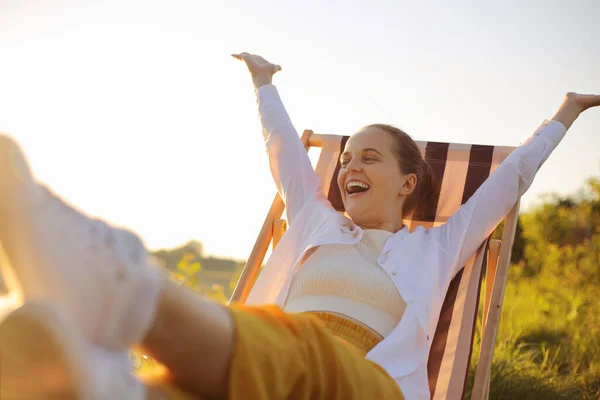 Horizontal Shot Extremely Happy Dark Haired Caucasian Woman Wearing White — Stok fotoğraf