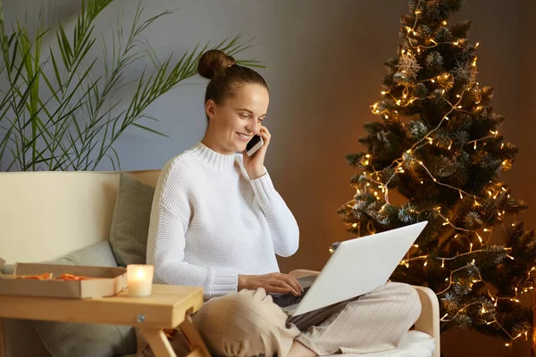 Portrait Charming Beautiful Woman Working Laptop Home Christmas Talking Mobile — Stock Photo, Image