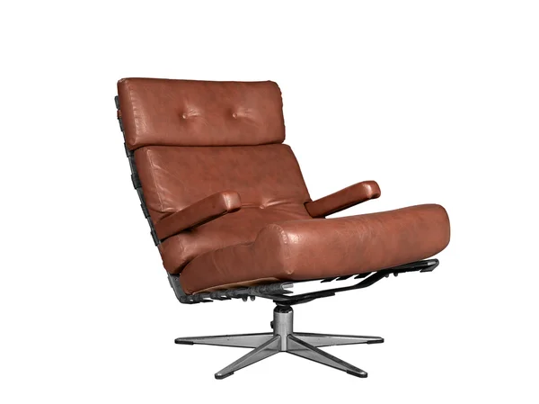 Chaise élégante isolée en cuir marron doux — Photo