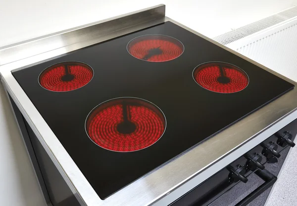 Cooker in a modern kitchen — Stock Photo, Image