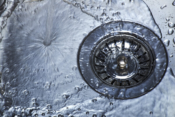 Water and droplets in sink