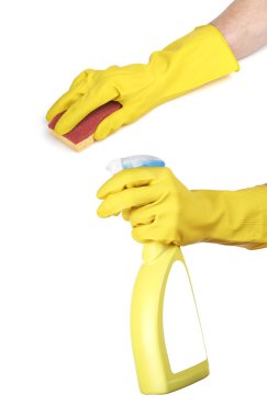 parlak sarı eldivenler sünger ve cleanin ile yüzey Temizleme