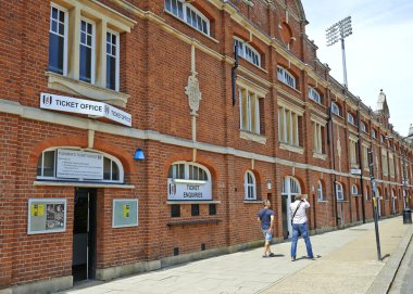 fc fulham Stadyumu bilet ofisi, iki ayaklı o mans