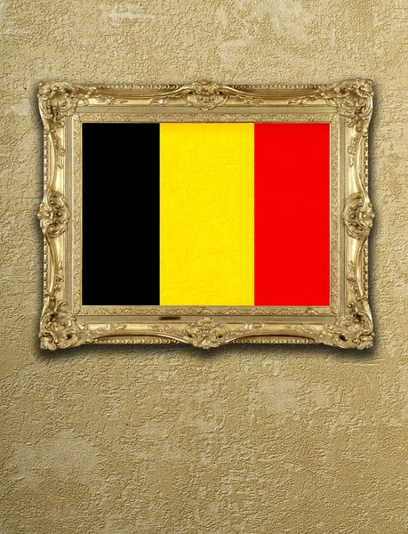 Σημαία από το Βέλγιο έκθεση σε χρυσό πλαίσιο — Φωτογραφία Αρχείου