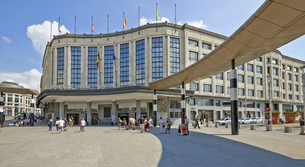 Exterior of Brussels central main railway station — Stock Photo, Image