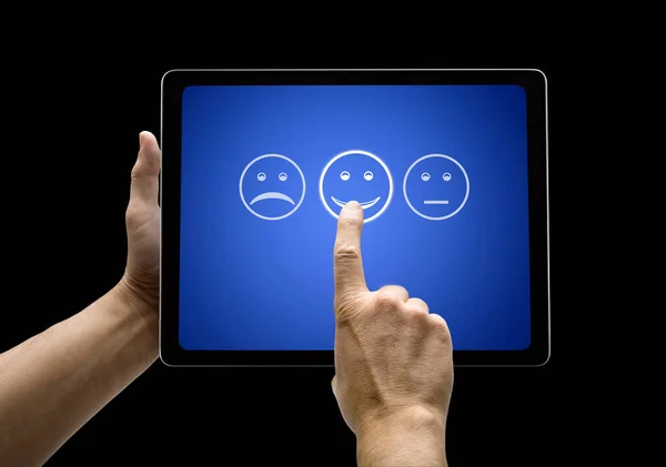 Hand Aanraken Scherm Met Customer Service Evaluatieformulier Een Tablet — Stockfoto