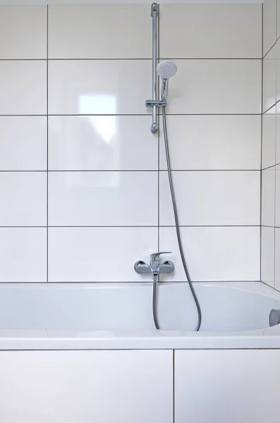 Shower Adjustable Rail Bathtub White Tiles — Stock Photo, Image