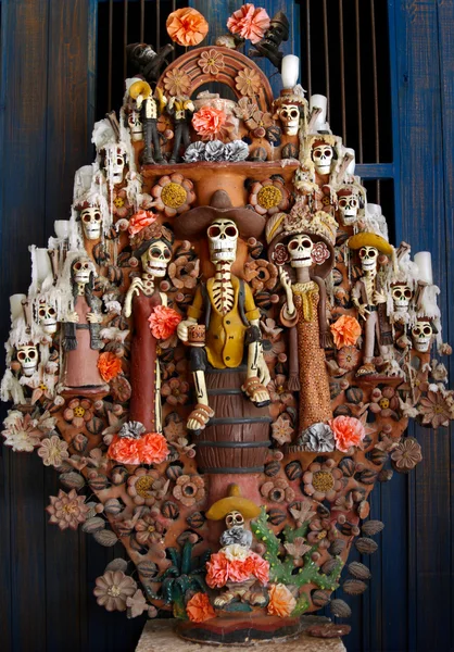 Mexicaanse beeldhouwkunst voor dag van de doden — Stockfoto