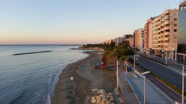 Kıbrıs 'taki güzel Akti Olympion Plajı Limasol