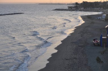 Kıbrıs 'taki güzel Akti Olympion Plajı Limasol