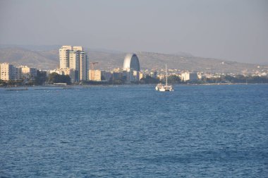 Kıbrıs 'taki güzel Akti Olympion Plajı Limasol