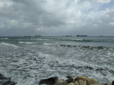 Kıbrıs 'taki güzel Akti Olympion Plajı Limasol