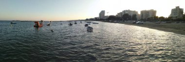 Kıbrıs 'taki güzel Akti Olympion Plajı Limasol