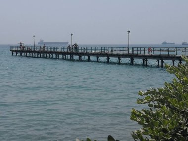 Kıbrıs 'taki güzel Limasol Enaerios Plajı Limasol