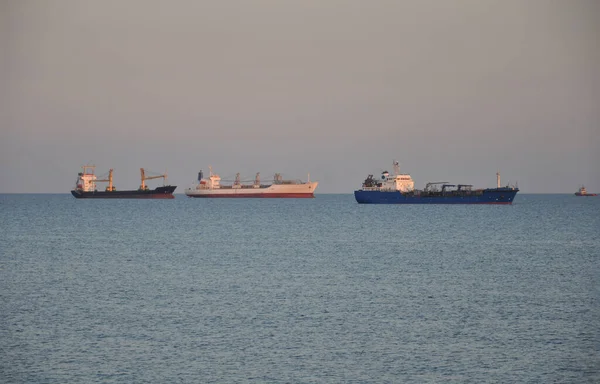 Kargo gemisi ulaşım