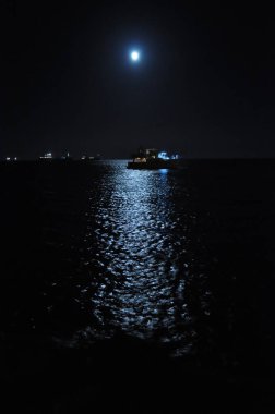 Açık denizde güzel tekne