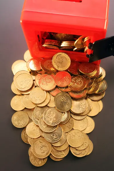 Cassaforte con monete — Foto Stock