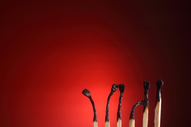 yanmış matchsticks