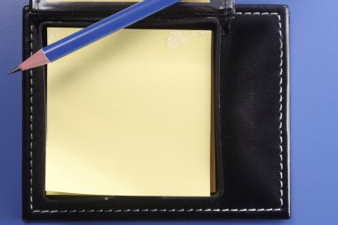 noed defteri ve kalem