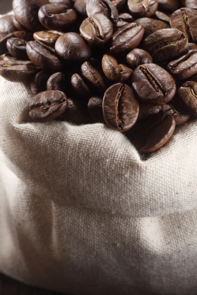 Roasted coffee bean — Stock Photo, Image