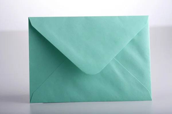 Envelope verde — Fotografia de Stock