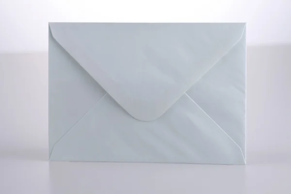 Witte envelop — Stockfoto