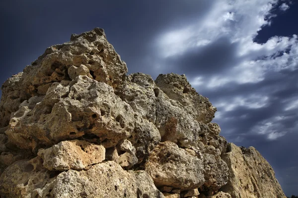 Malta Adası, gozo, ggantija tapınak kalıntıları