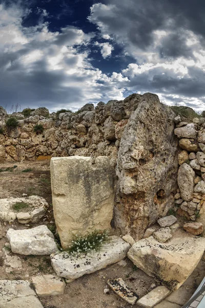 Malta Island, Gozo, the ruins of Ggantija Temples (3600-3000 BC), the megalithic complex was erected in three stages by the community of farmers and herders inhabiti — Stock Photo, Image