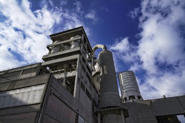 İtalya çimento fabrikası