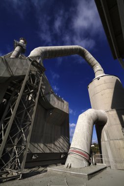 İtalya çimento fabrikası