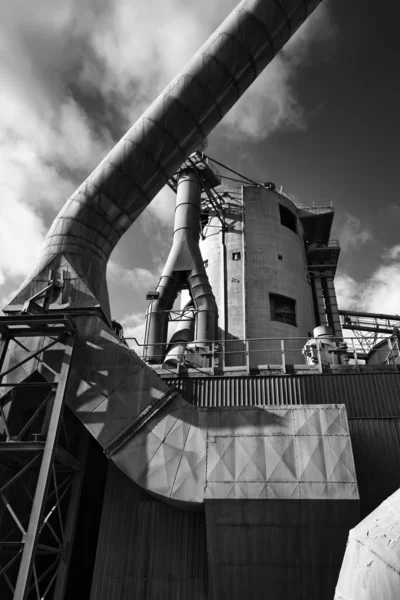 Fábrica de cimento na Itália — Fotografia de Stock