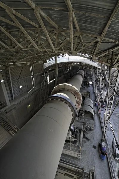 İtalya çimento fabrikası