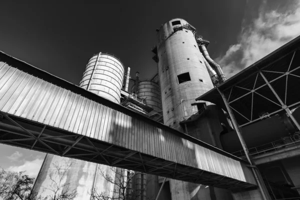 Italy, Maddaloni, cement factory — Stock Photo, Image