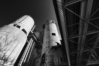 İtalya, maddaloni (Napoli), çimento fabrikası