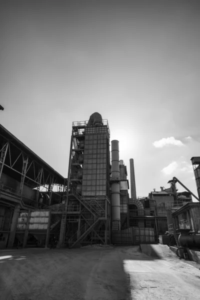 Italia, Maddaloni (Nápoles), fábrica de cemento — Foto de Stock