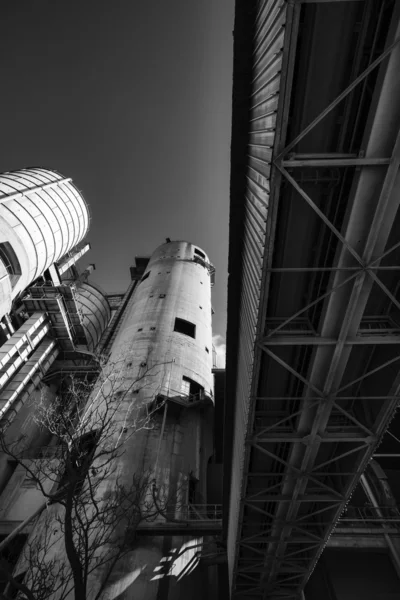 Italy, Maddaloni (Naples), cement factory — Stock Photo, Image