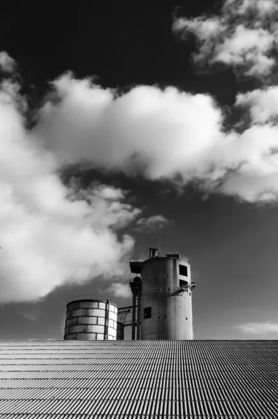 Itália, Maddaloni (Nápoles), fábrica de cimento — Fotografia de Stock