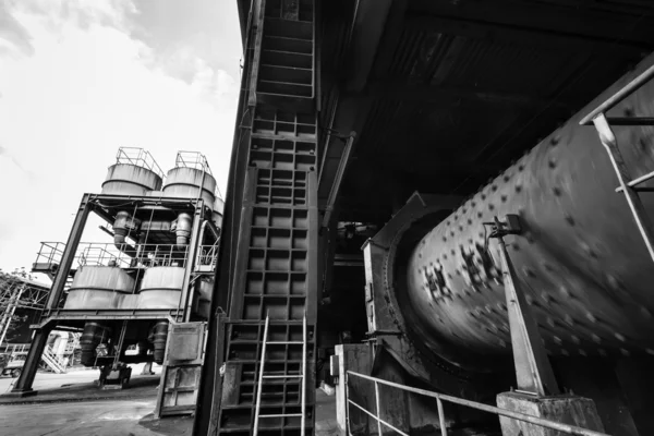 Italy, Maddaloni (Naples), cement factory, blast furnace — Stock Photo, Image