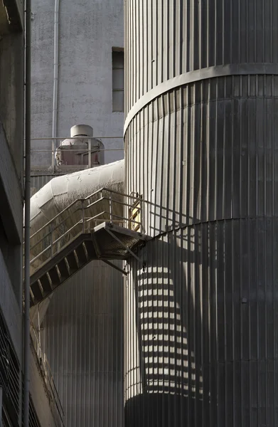 Италия, Маддалони (Неаполь), цементный завод — стоковое фото