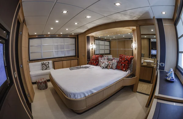 Italy, Naples, Abacus 70 luxury yacht, master bathroom — Stockfoto