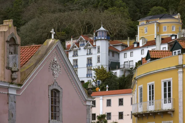Portugalsko, vesnice sintra, starý rodinný dům — Stock fotografie