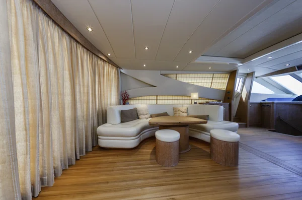 Italy, Alfamarine 78 luxury yacht, dinette — Stock Photo, Image