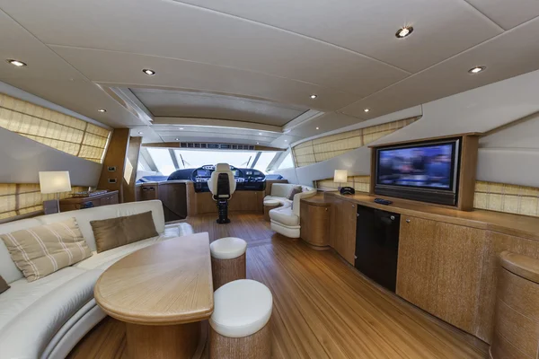 Italy, Alfamarine 78 luxury yacht, dinette — Stock Photo, Image