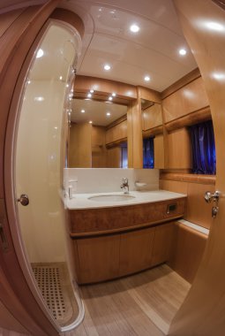 rizzardi 73ht yat, VIP banyo