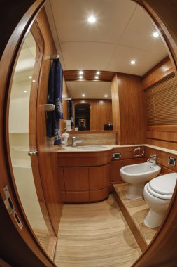 Konuklar banyo lüks yat rizzardi teknema 65 üzerinde
