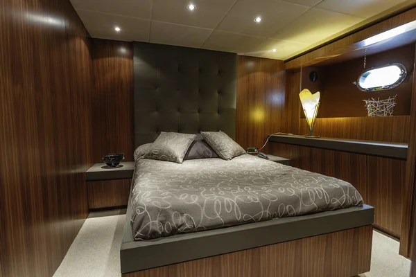 Italy, Viareggio, 82 'luxury yacht, guests bedroom — стоковое фото