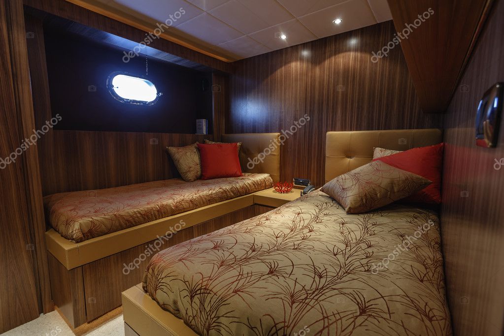 Italien, Viareggio, 82\' Luxus-Yacht, zweite Gäste-Schlafzimmer ... Italien, Viareggio, 82\' Luxus-Yacht, zweite Gäste-Schlafzimmer ...
