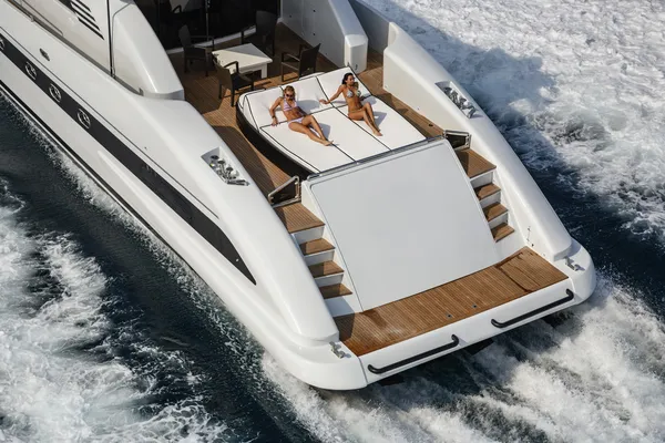 Luxury yacht, stern deck — Stock Photo, Image